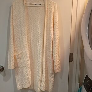 T Tahari Women's Cream Textured Cardigan